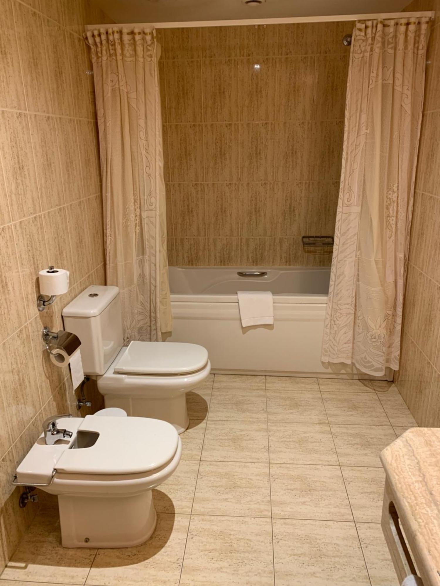 Hotel Barreiro Leira Zewnętrze zdjęcie